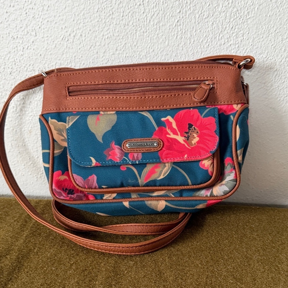 St John’s Bay Floral Crossbody Bag